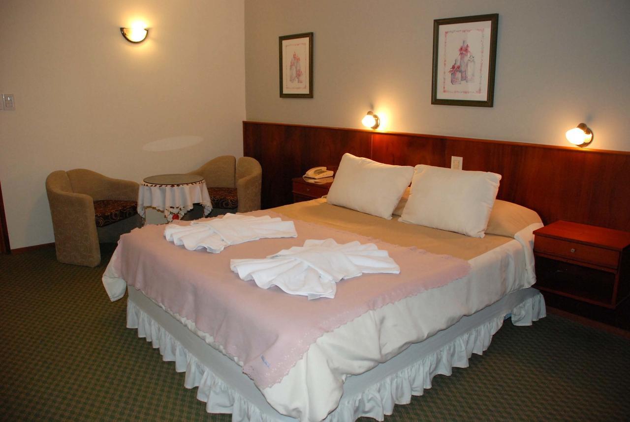 Hotel La Posta Oncativo Luaran gambar